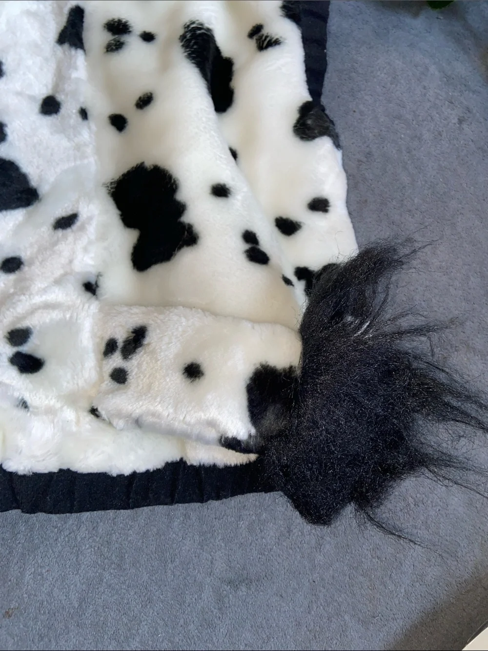 Kids Cow Print Fleece Hooded Vest - Black & White Approximately 2+years and up